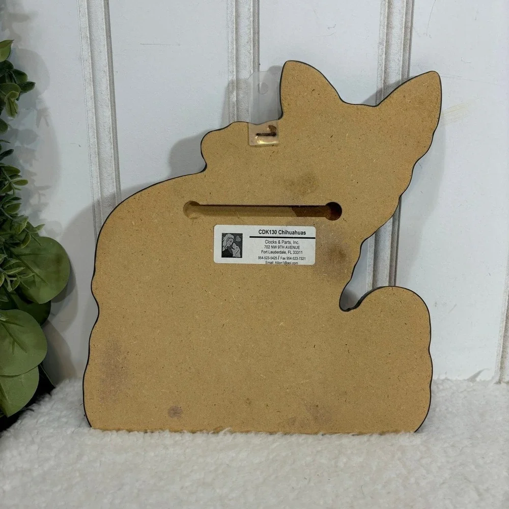 Chihuahua Dog Key Holder Clocks & Parts Florida Souvenir Novelty Decor Home